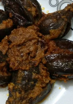A picture of Achari Baigan.