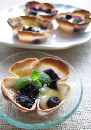 A picture of Cheese and Blueberry Honey Cups.