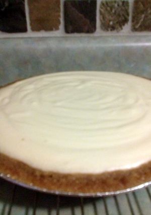 A picture of gluten free lime pie(no egg ).