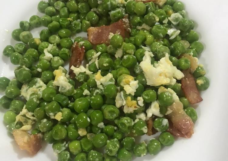Revuelto de guisantes