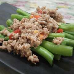 A picture of Buncis Cah Daging.