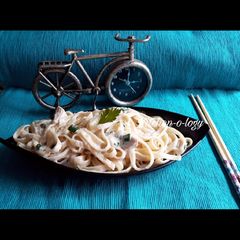 Fettuccine Alfredo A picture of Fettuccine Alfredo.
