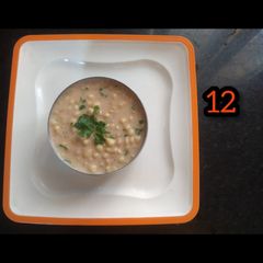 A picture of Besan boondi raita.