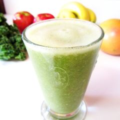 A picture of Green Smoothie with Kale.