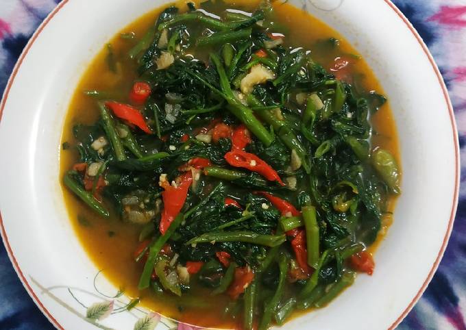 Cara Gampang Membuat Tumis kangkung pedas Anti Gagal