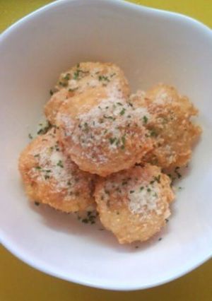 A picture of Ground Chicken and Tofu Cheese Karaage.