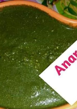 A picture of Mazedar chutney.