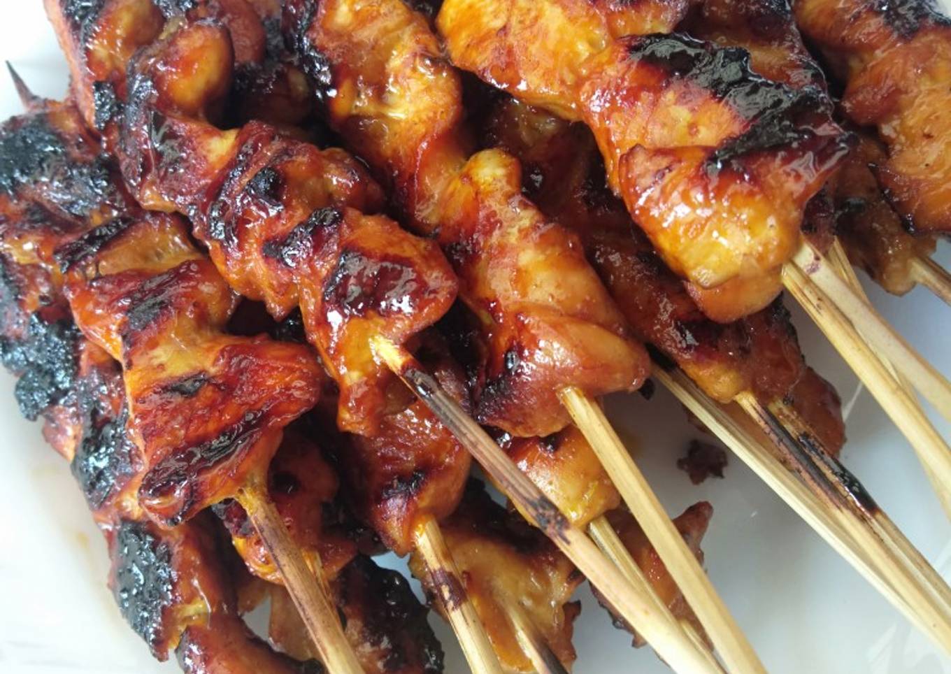 244. Sate Ayam Pedas