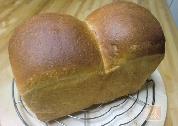 Simple Way to Make Perfect Reco&#39;s Family&#39;s Favorite Fluffy and Crisp Whole Grain Loaf