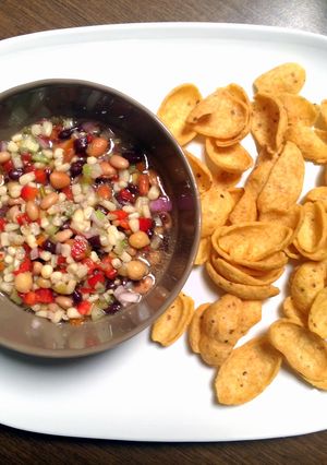 A picture of Texas Caviar.