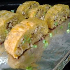 A picture of Stuffed Plantain Roll.
