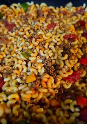 A picture of American Chop Suey Boston 1940s edition.