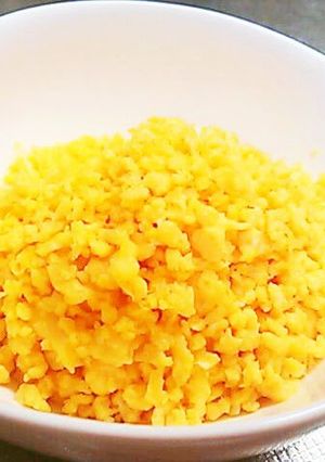 A picture of Fluffy & Crumbly Egg Soboro for Bibimbap.