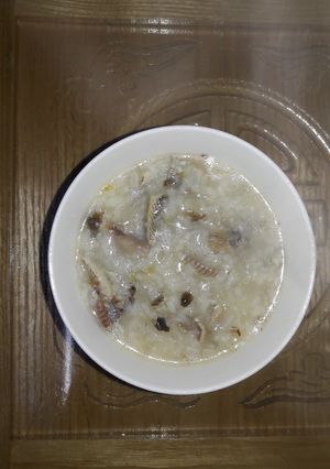 Hình của món Cháo lươn, hành tây ngọt ngon tuyệt cú mèo.