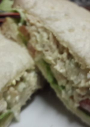 A picture of Chicken Mayo Sandwich..