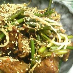 A picture of Liver and Garlic Shoot Stir-Fry.