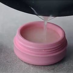 A picture of Coconut oil.
