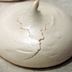 A picture of Vickys Eggless Meringue, Gluten, Dairy & Egg-Free.