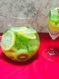 Agua Aromatizada con kiwi, Menta, Limón, Jengibre