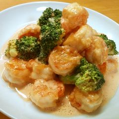 Shrimp and Broccoli with Mayonnaise Sauce A picture of Shrimp and Broccoli with Mayonnaise Sauce.