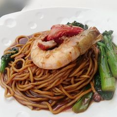 Stir Fry Noodle With Pork And Spicy Shrimp / Hokkien Mee A picture of Stir Fry Noodle With Pork And Spicy Shrimp / Hokkien Mee.
