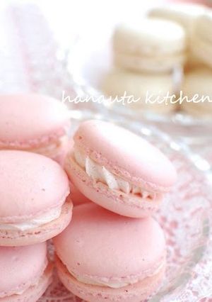 A picture of French Meringue Macarons.
