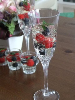 A picture of Christmas Party Drink.