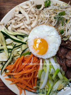 Una foto de Bibimbap