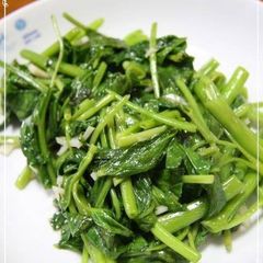 A picture of Taiwanese Home Cooking: Stir-Fried Water Spinach and Garlic.