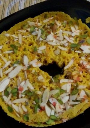 A picture of Rajasthani Navratri Special: Ghevar.