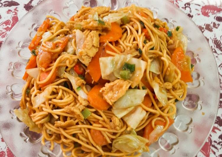 Tutorial Mudah Membuat Mie Goreng yang Enak! Resep Masakan