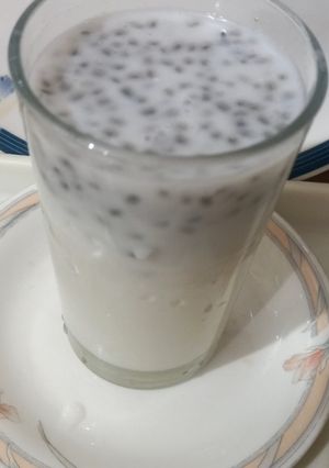 A picture of Thukum balangoo with honey 🍯.