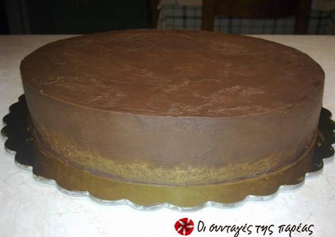 κύρια φωτογραφία συνταγής Ganache μαύρης ή λευκής σοκολάτας