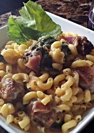 A picture of Hearty Sausage Onion Kale Pasta.