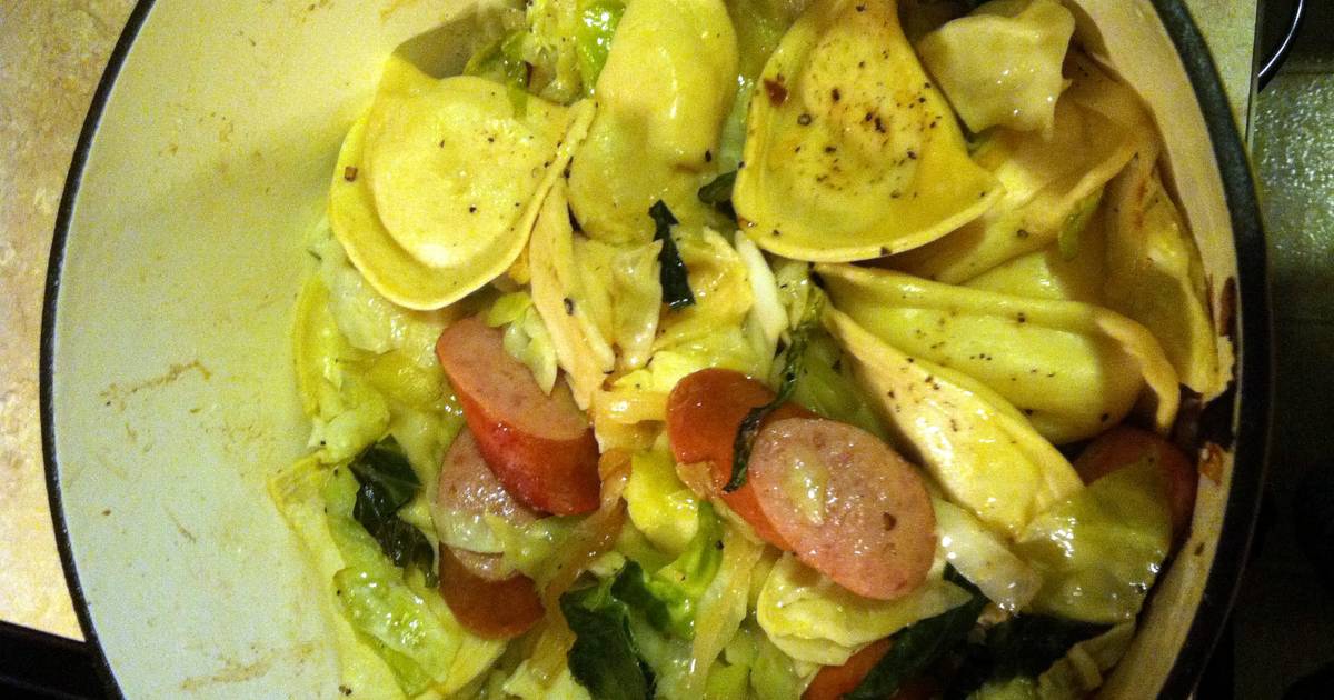 Pierogi, cabbage and kielbasa bake Recipe by Taylor Topp Cookpad