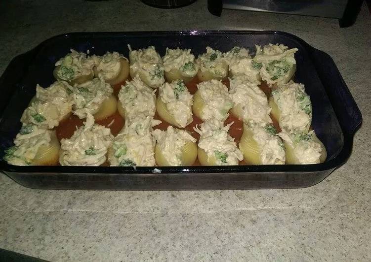 Simple Way to Make Super Quick Homemade Alfredo Chicken and Broccoli Stuffed Shells