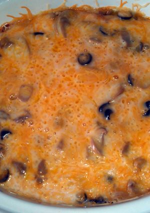 A picture of Crock Pot Pizza Casserole.