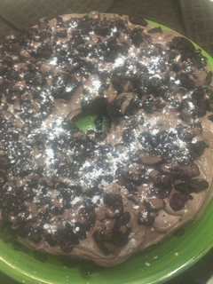 A picture of Crunch cake.