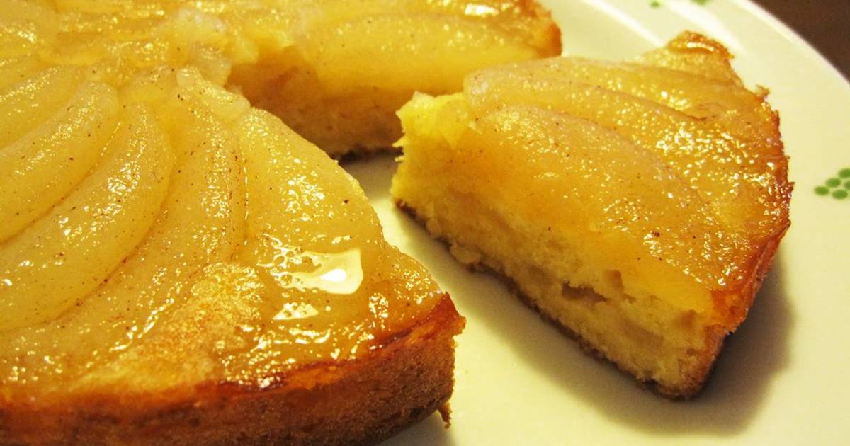 Cinnamon Pear Cake | A Delicious Cake for Any Time of Day
