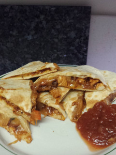 A picture of Easy chicken quesadillas.