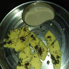 A picture of Dhokla.