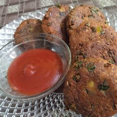 Mix vegetable cutlets A picture of Mix vegetable cutlets.