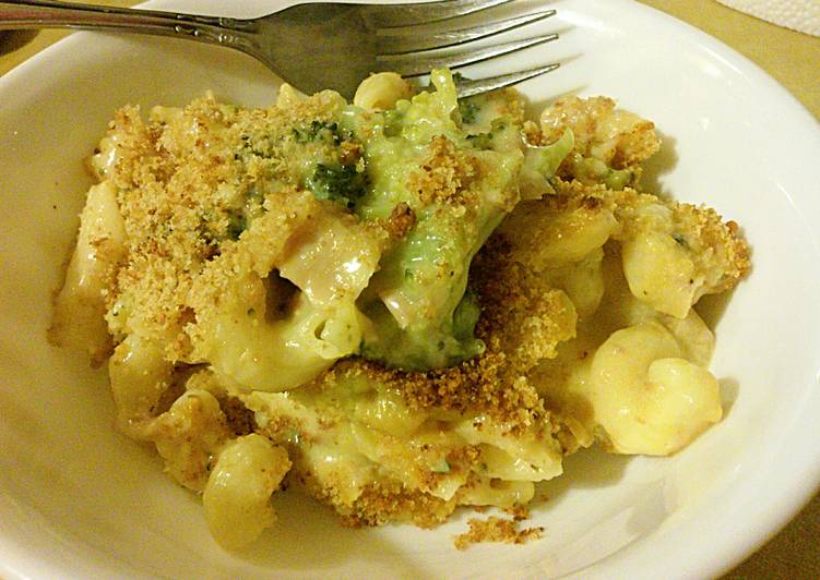 Easiest Way to Prepare Super Quick Homemade Cheesy Tuna Broccoli Casserole