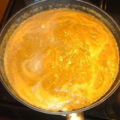 A picture of Meat sauce for pasta.