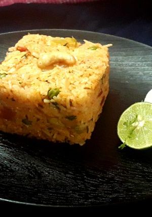 A picture of Mix veg biryani.