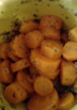 A picture of Moroccan Carrots (Zanahorias Morunas).