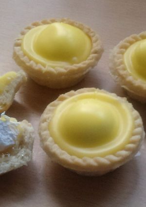 A picture of Vickys Scottish Iced Pineapple Cream Tarts, GF DF EF SF NF.