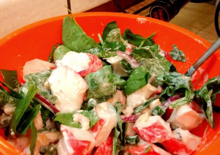 Steps to Make Super Quick Homemade Crab and Spinach Salad