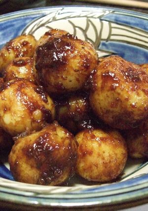 A picture of New Potatoes Simmered in Miso.