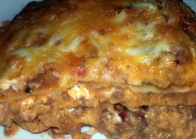 Simple Way to Make Quick Cheesy Meat Lasagña